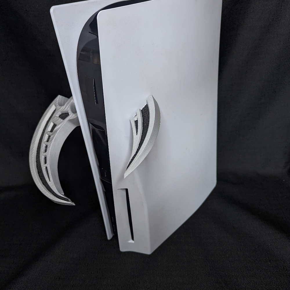 Moon Knight Cresent Dart - Picture 7 of 12